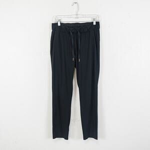 Lululemon On the Fly jogger pant Black Women's size 6